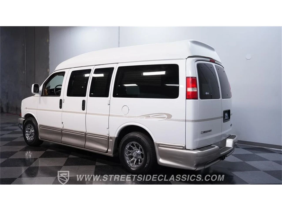 2007 Chevrolet Express - Image 8 of 31