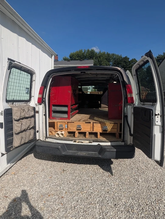 2007 Chevrolet Express - Image 7 of 17