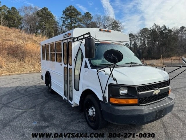 2007 Chevrolet Express - Image 3 of 12