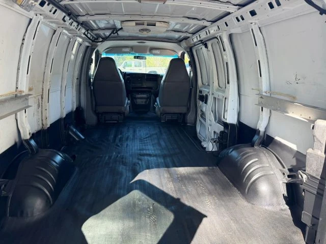 2007 Chevrolet Express - Image 6 of 6