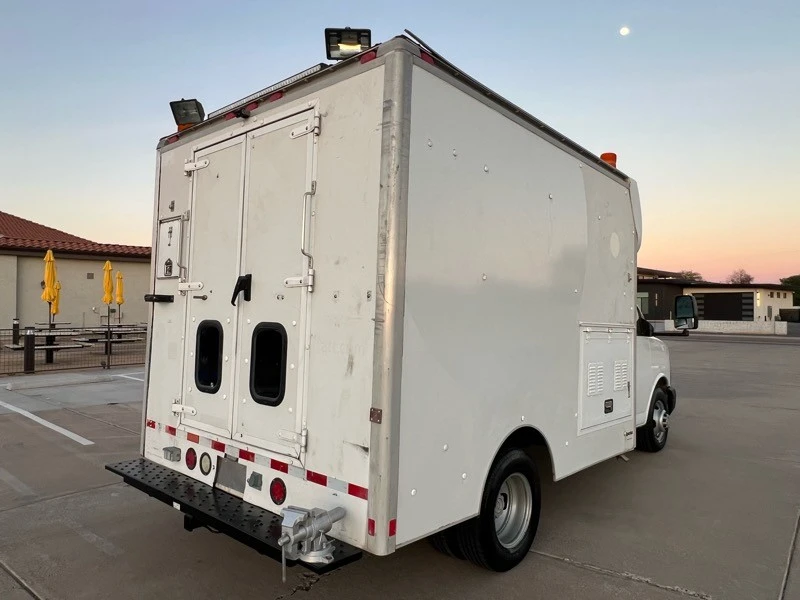 2007 Chevrolet Express - Image 7 of 21