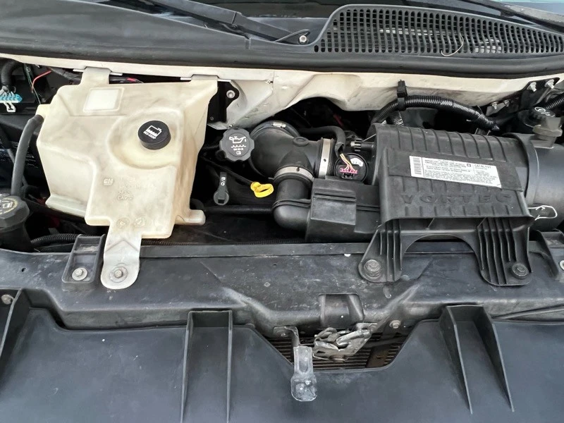 2007 Chevrolet Express - Image 15 of 21