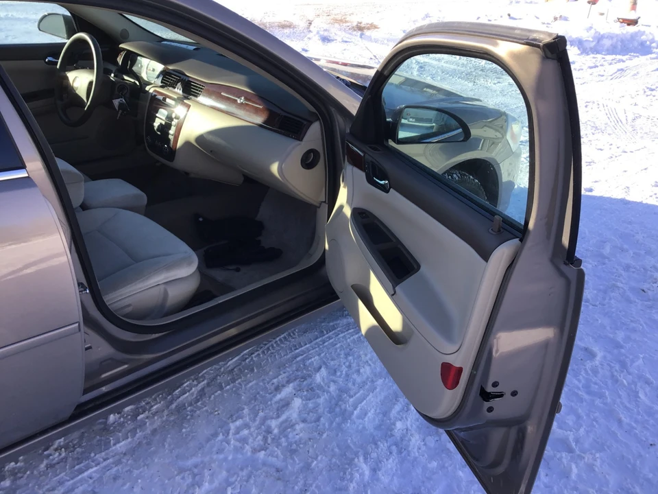 2007 Chevrolet Impala 9th Gen - Image 12 of 21