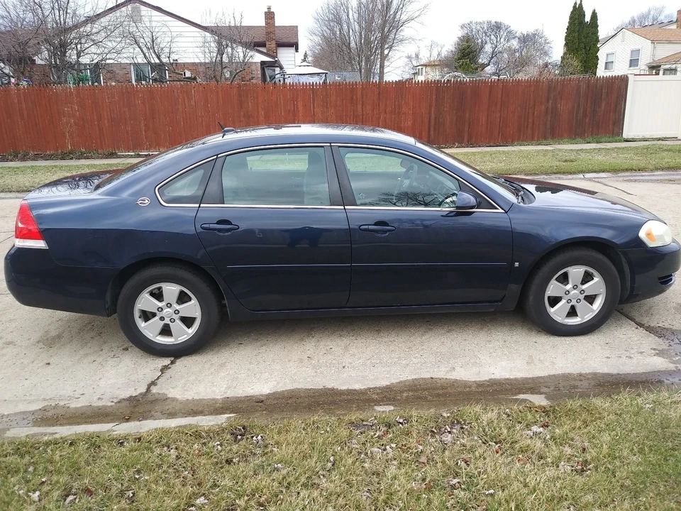 2007 Chevrolet Impala 9th Gen - Image 2 of 12