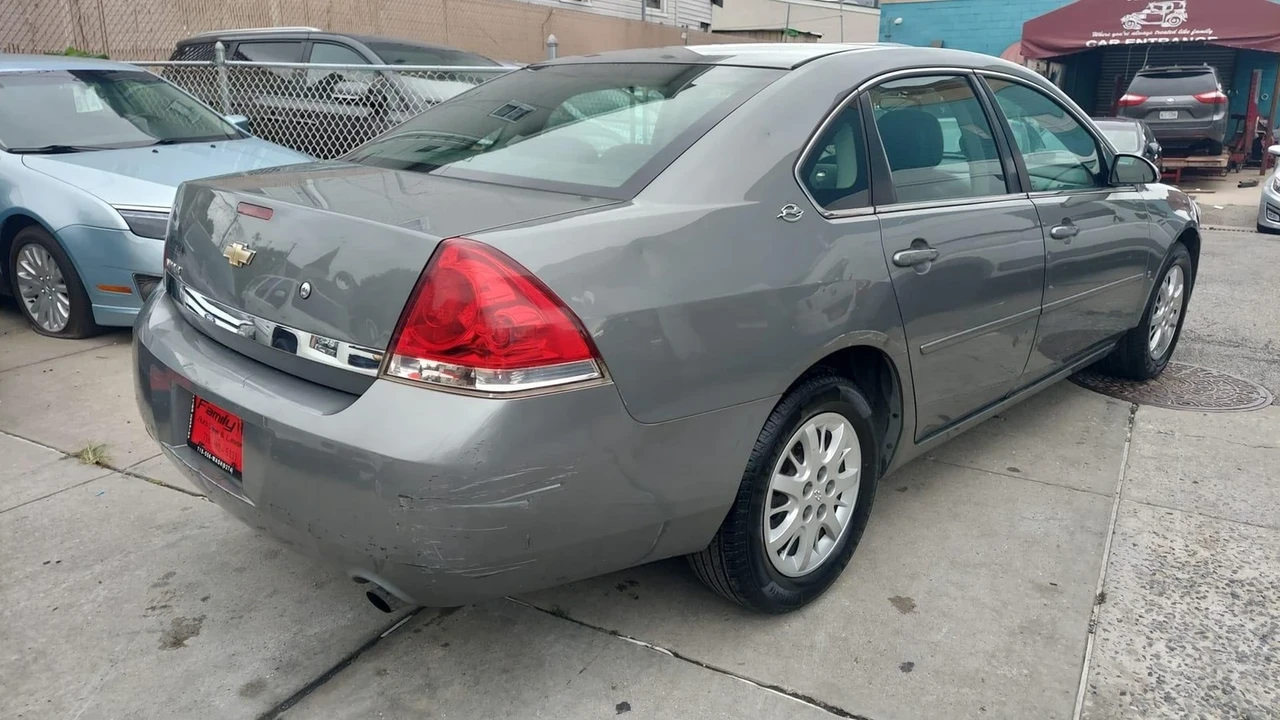 2007 Chevrolet Impala 9th Gen - Image 2 of 21