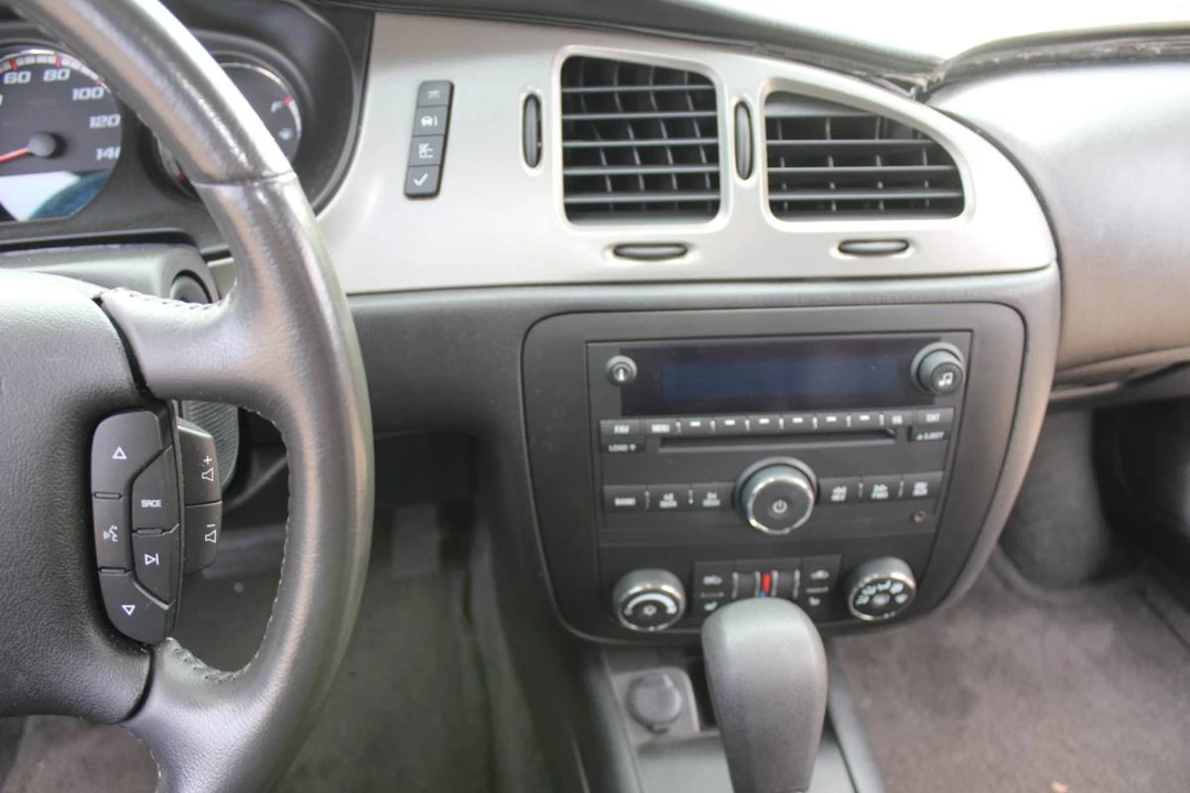 2007 Chevrolet Monte Carlo 6th Gen - Image 10 of 19