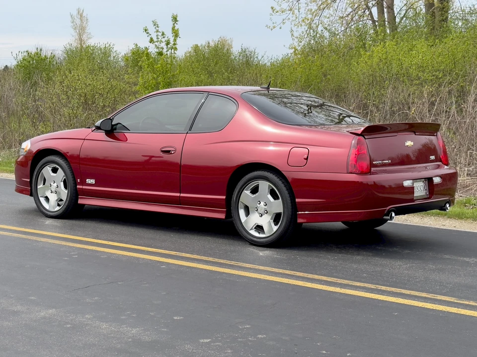 2007 Chevrolet Monte Carlo 6th Gen - Image 8 of 31