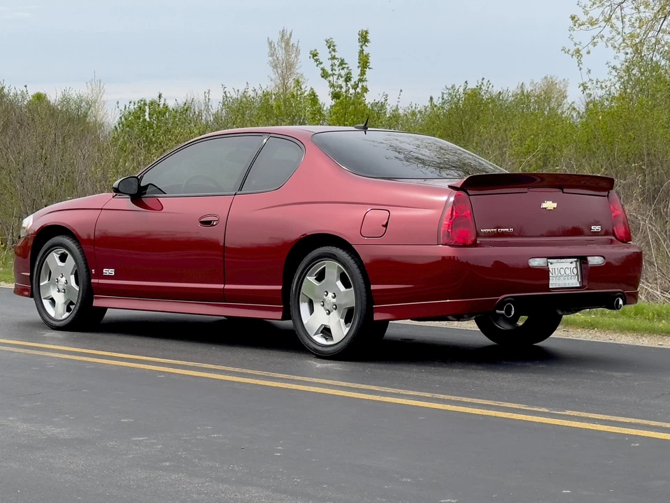 2007 Chevrolet Monte Carlo 6th Gen - Image 9 of 31