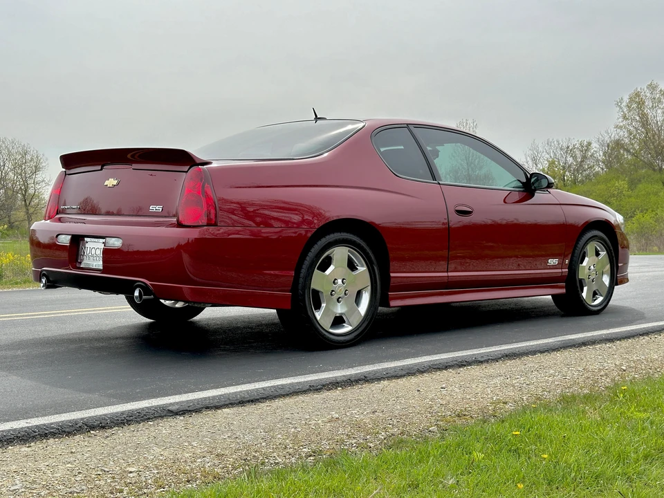 2007 Chevrolet Monte Carlo 6th Gen - Image 12 of 31