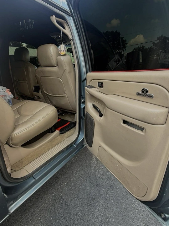2007 Chevrolet C/K - Image 8 of 16