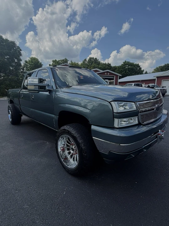 2007 Chevrolet C/K - Image 4 of 16