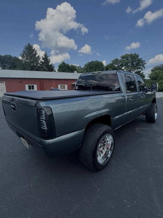 2007 Chevrolet C/K - Image 3 of 16
