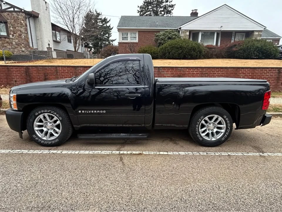 2007 Chevrolet Silverado - Image 4 of 9