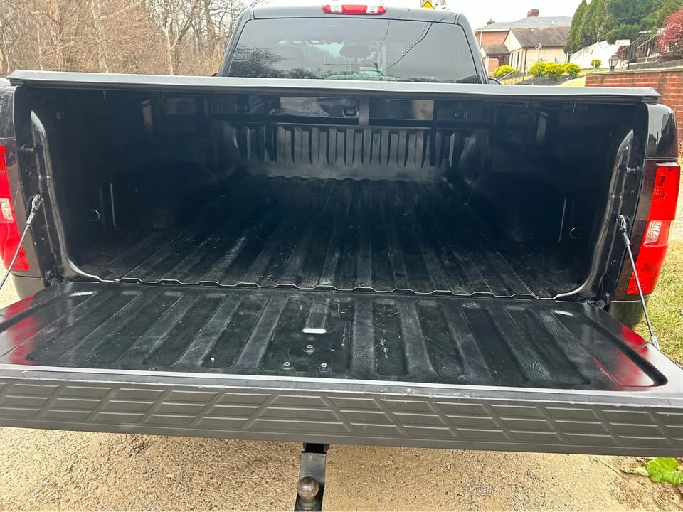 2007 Chevrolet Silverado - Image 8 of 9