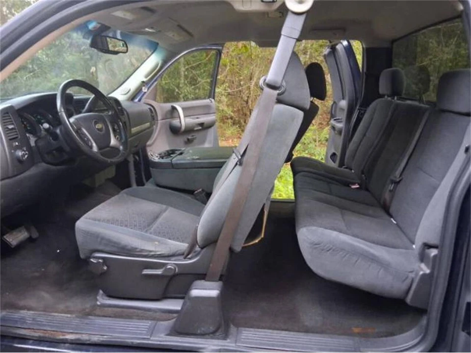 2007 Chevrolet Silverado - Image 5 of 9