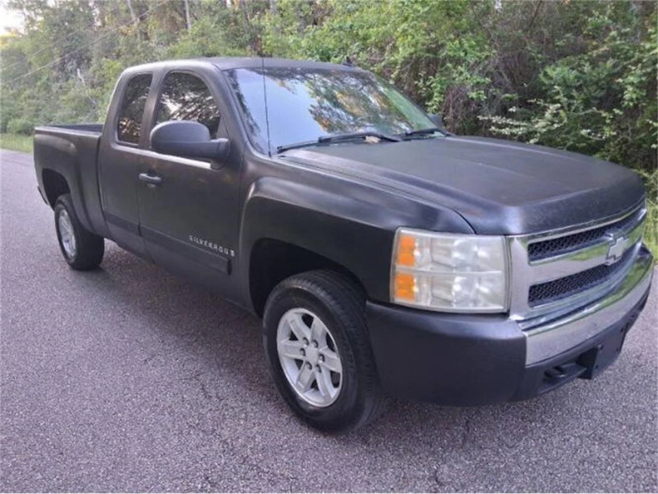 2007 Chevrolet Silverado - Image 6 of 9