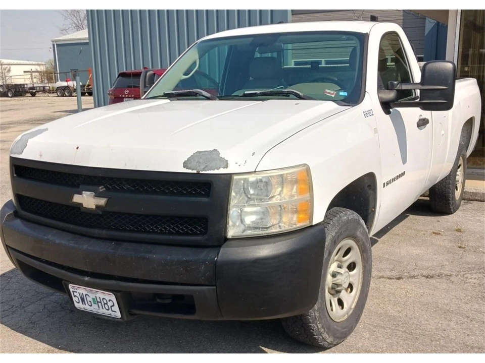 2007 Chevrolet Silverado 2nd Gen - Image 3 of 24