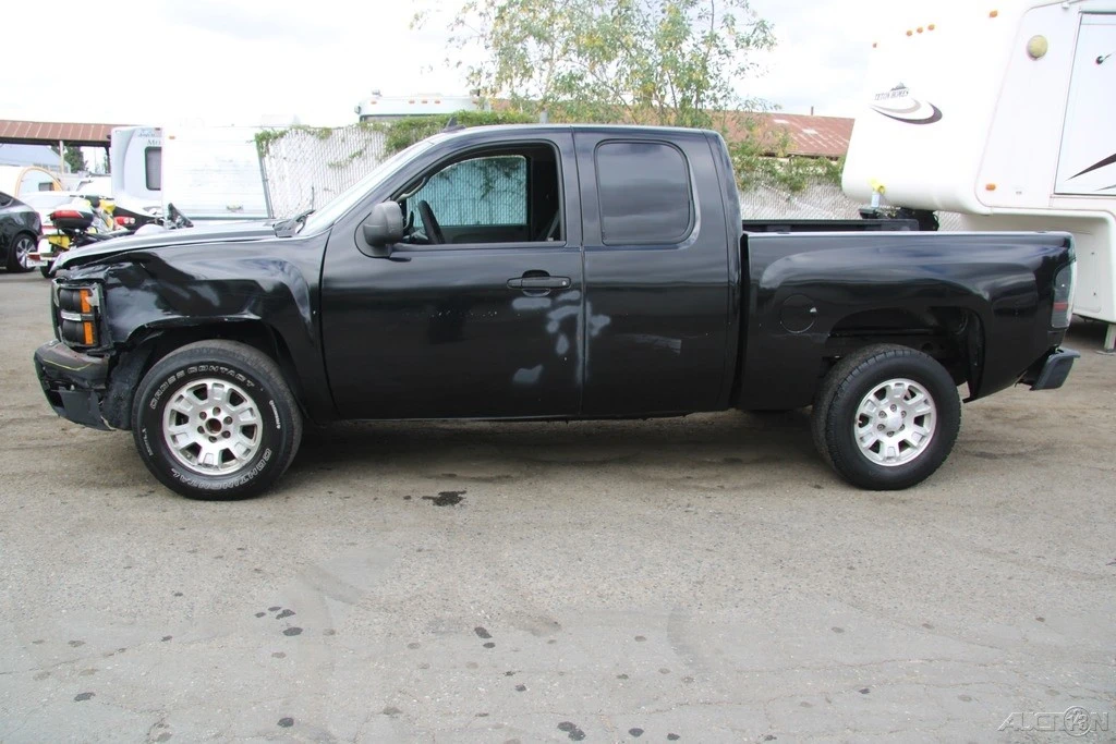 2007 Chevrolet Silverado - Image 3 of 21