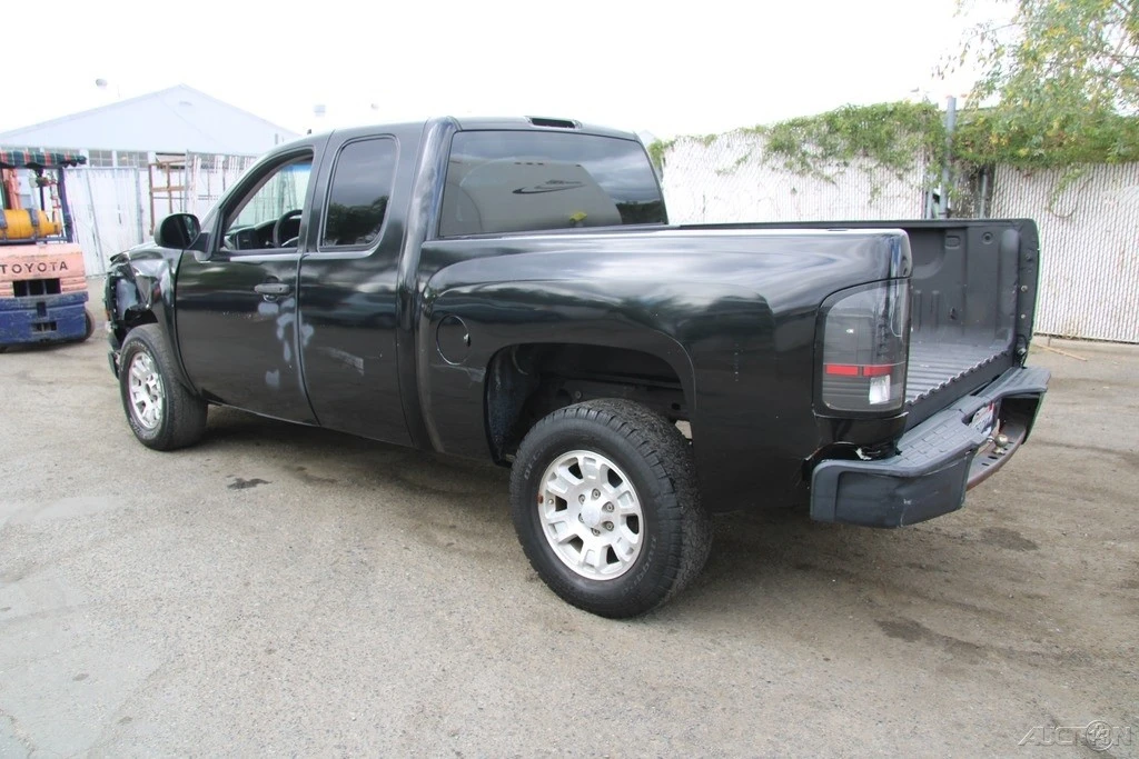 2007 Chevrolet Silverado - Image 5 of 21