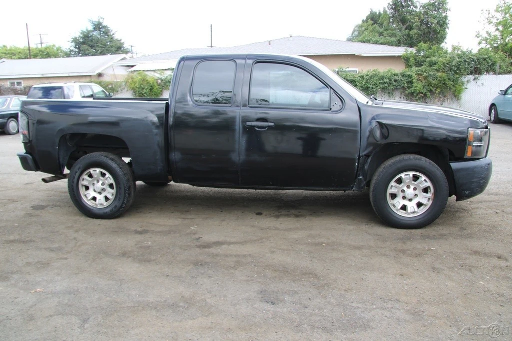 2007 Chevrolet Silverado - Image 9 of 21