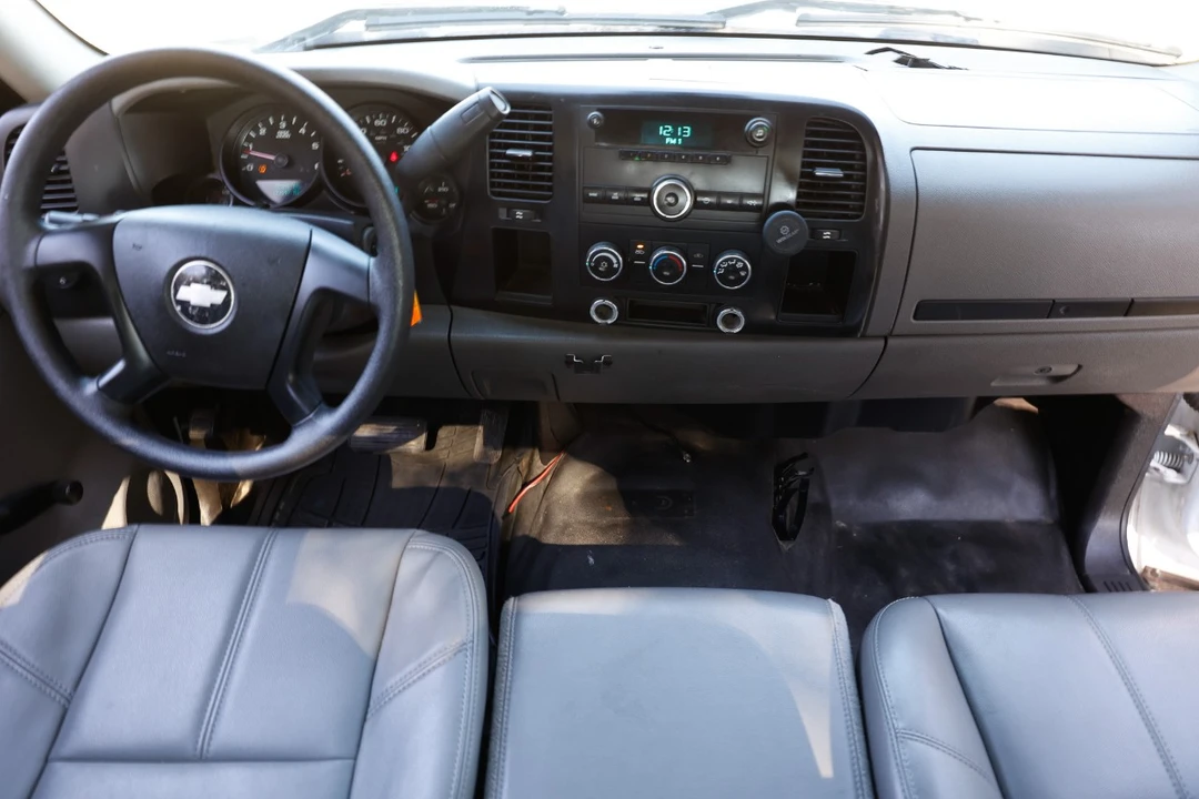 2007 Chevrolet Silverado 1st Gen - Image 2 of 12