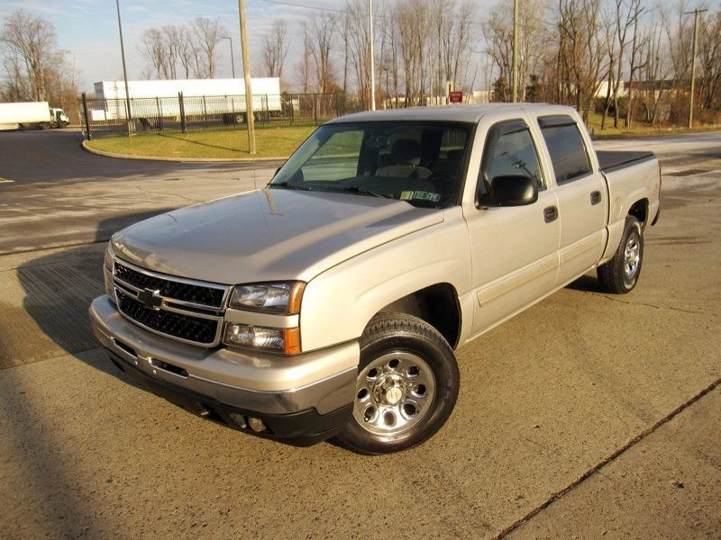 2007 Chevrolet Silverado 1st Gen - Image 4 of 12