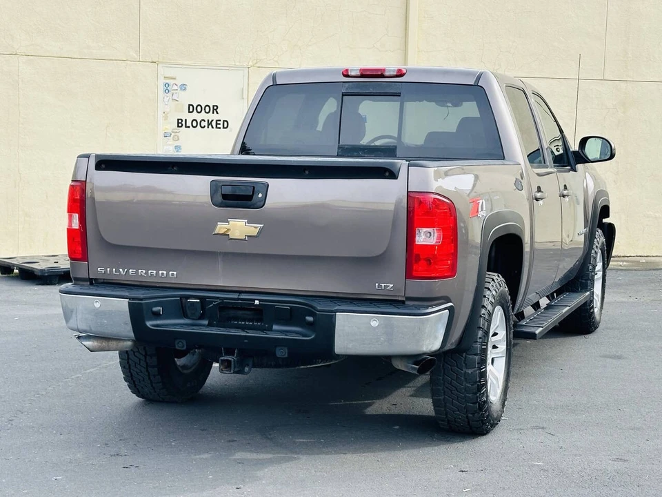 2007 Chevrolet Silverado 2nd Gen - Image 5 of 16