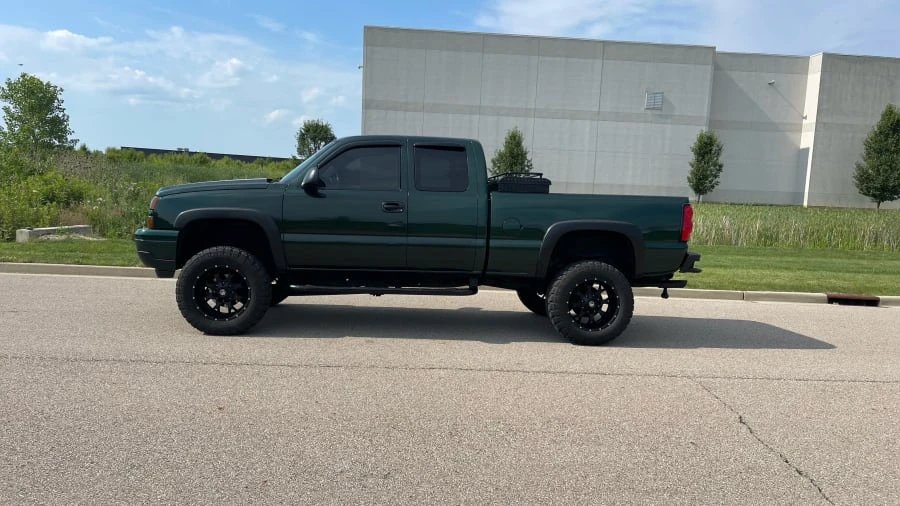 2007 Chevrolet Silverado 2nd Gen - Image 2 of 21