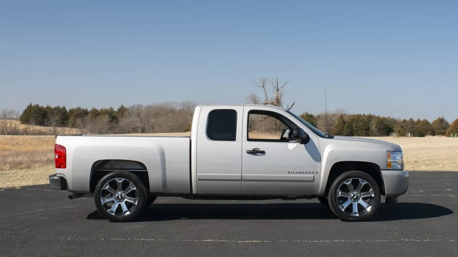 2007 Chevrolet Silverado 2nd Gen - Image 8 of 13