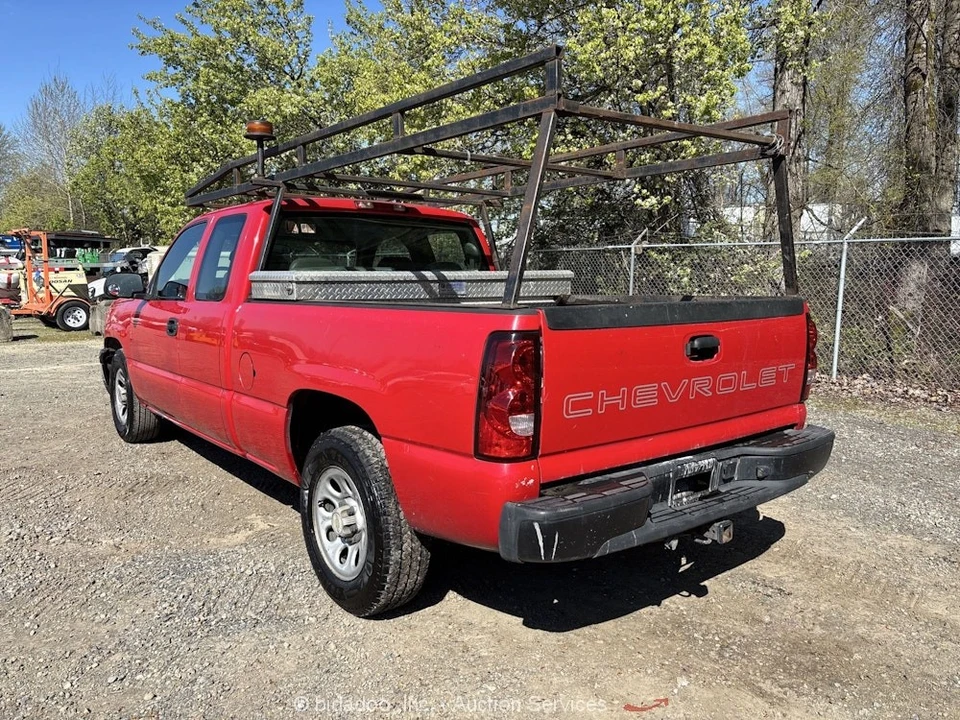 2007 Chevrolet Silverado 2nd Gen - Image 3 of 12