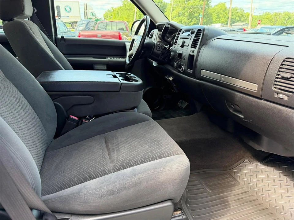 2007 Chevrolet Silverado 1st Gen - Image 28 of 31