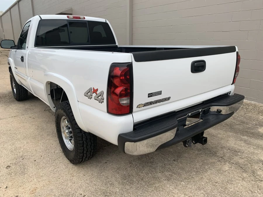 2007 Chevrolet Silverado - Image 3 of 11
