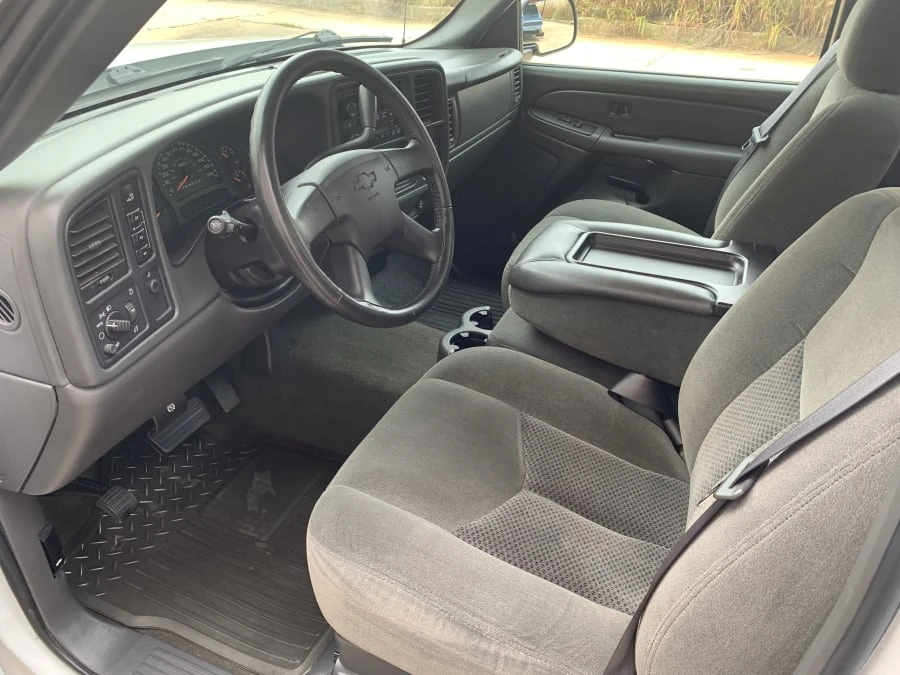 2007 Chevrolet Silverado - Image 4 of 11