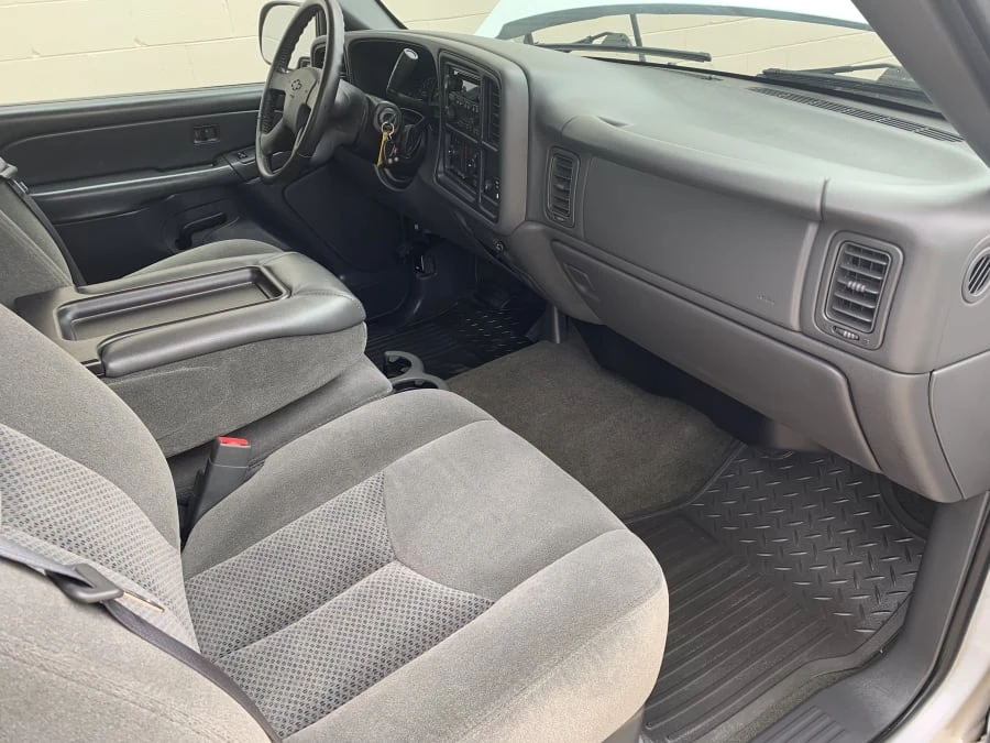 2007 Chevrolet Silverado - Image 6 of 11