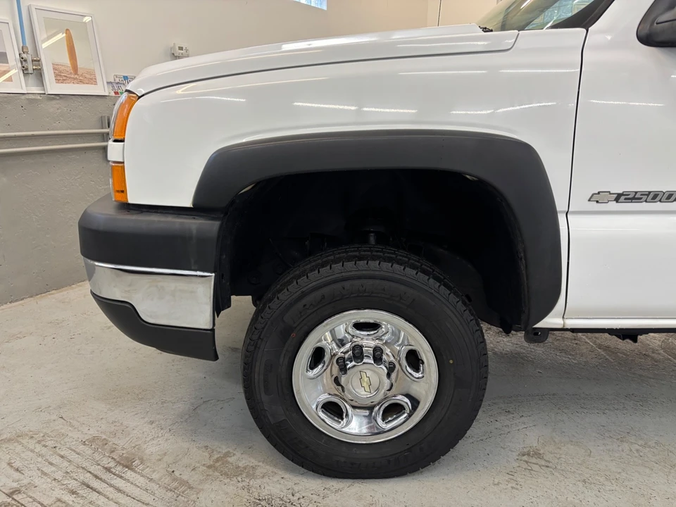 2007 Chevrolet Silverado Heavy Duty 1st Gen - Image 10 of 21