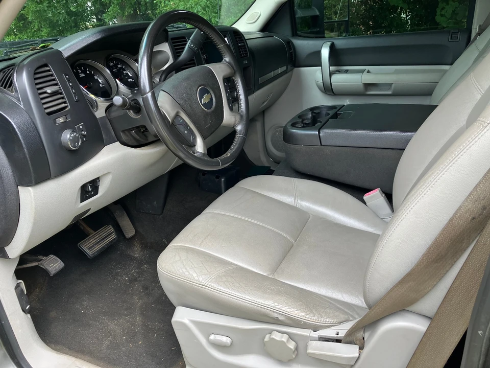 2007 Chevrolet Silverado Heavy Duty 2nd Gen - Image 11 of 16