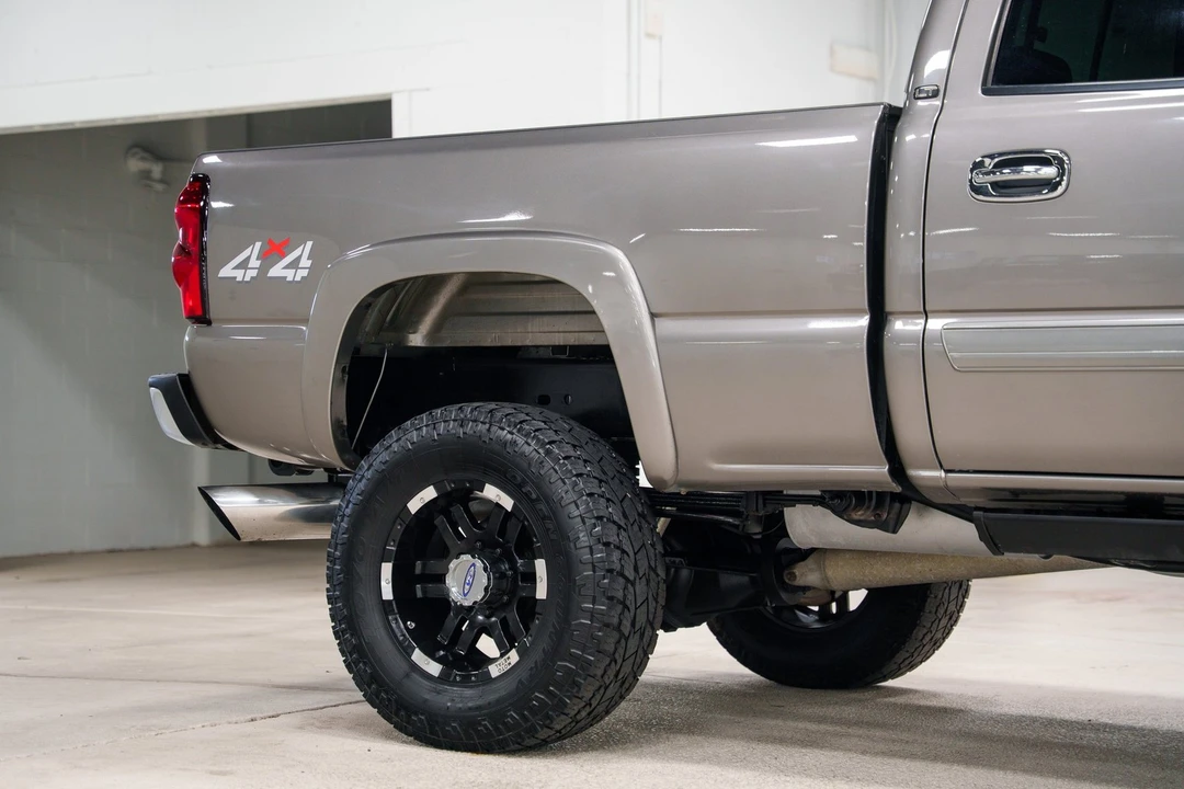 2007 Chevrolet Silverado Heavy Duty 1st Gen - Image 18 of 31