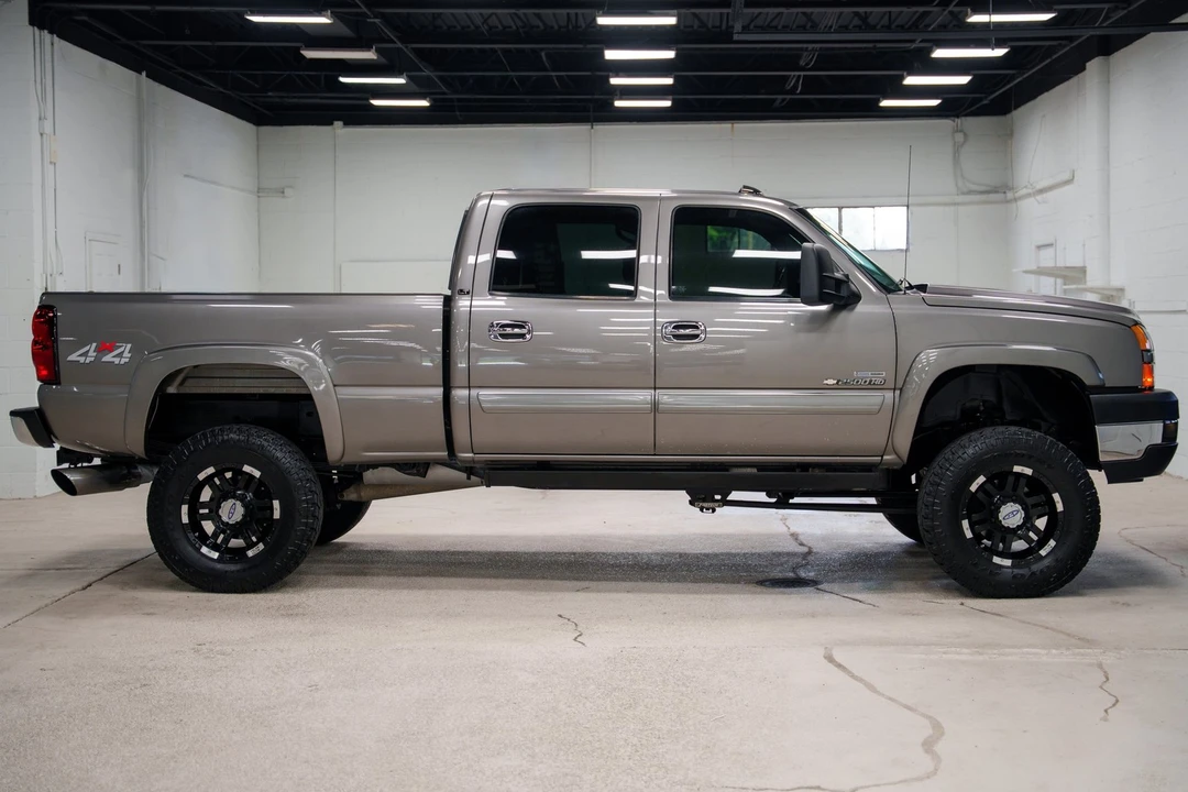 2007 Chevrolet Silverado Heavy Duty 1st Gen - Image 16 of 31
