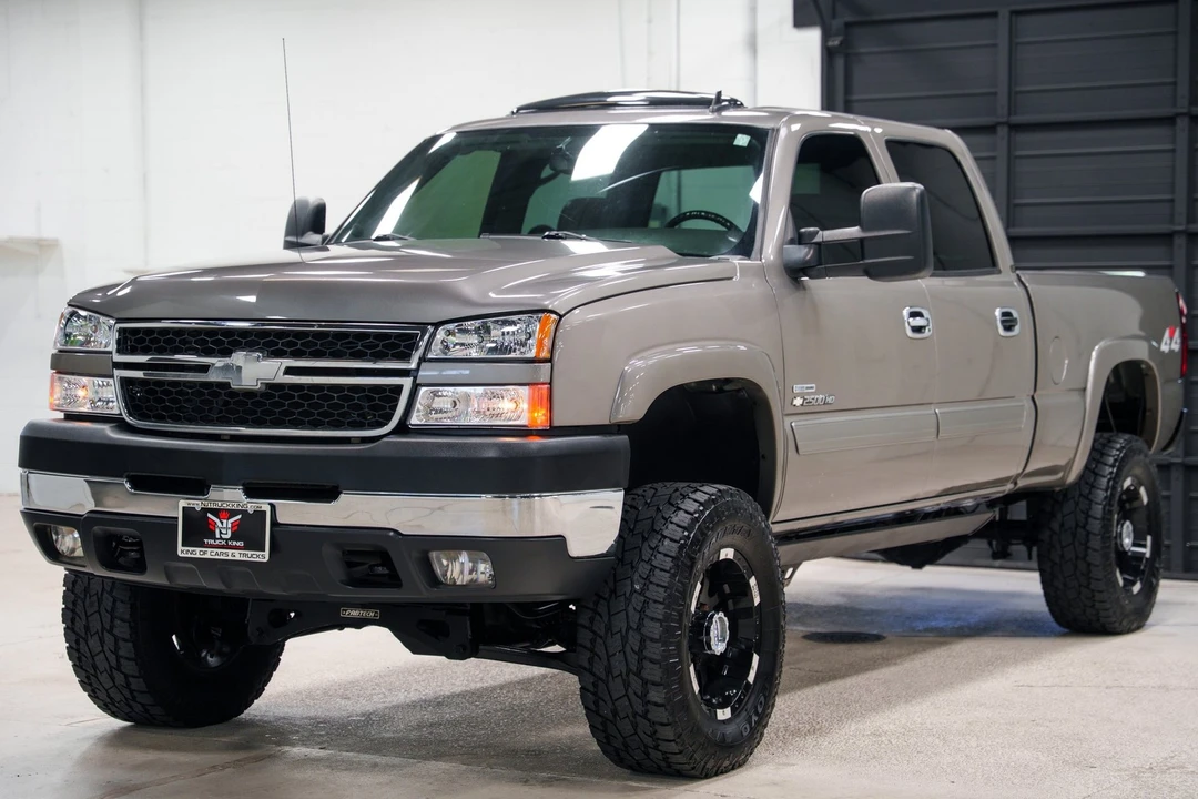 2007 Chevrolet Silverado Heavy Duty 1st Gen - Image 2 of 31