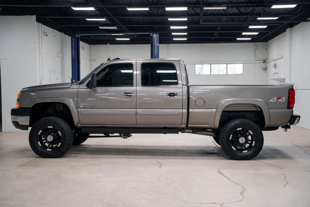 2007 Chevrolet Silverado Heavy Duty 1st Gen - Image 6 of 31