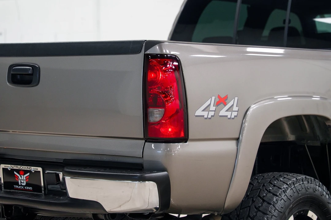 2007 Chevrolet Silverado Heavy Duty 1st Gen - Image 22 of 31