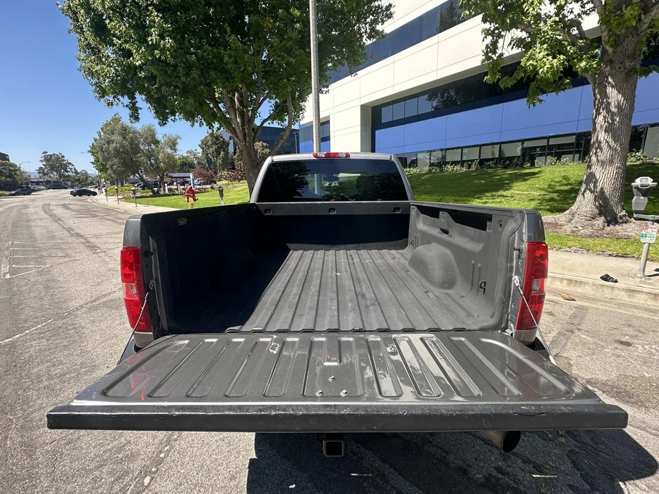 2007 Chevrolet Silverado Heavy Duty 2nd Gen - Image 12 of 31