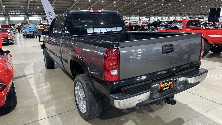 2007 Chevrolet Silverado - Image 4 of 12