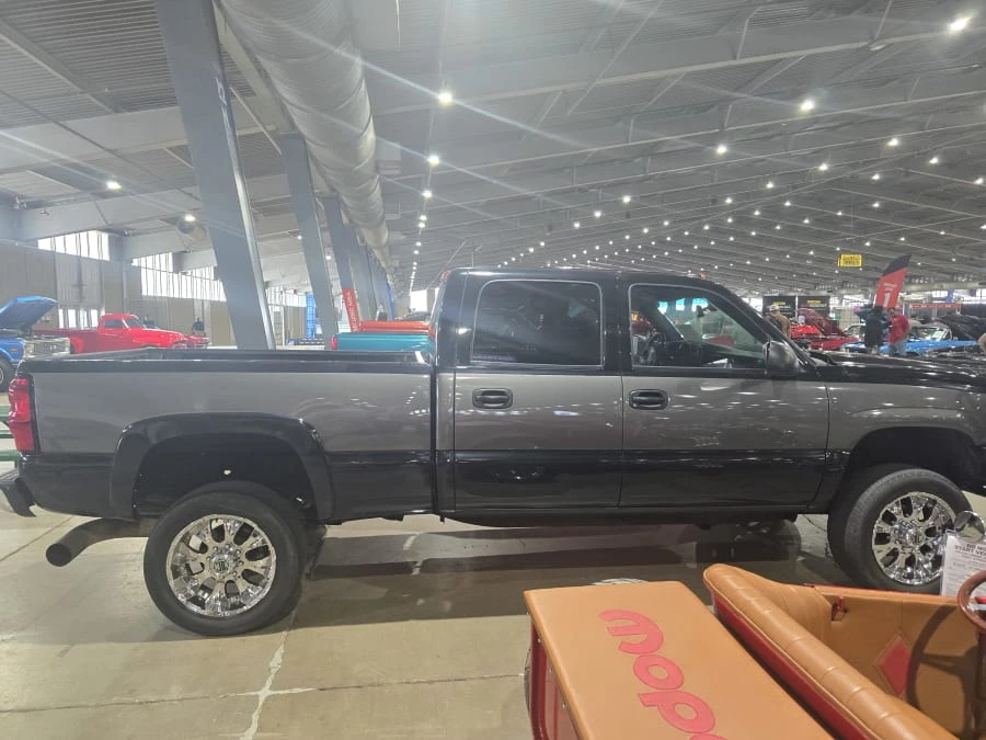 2007 Chevrolet Silverado - Image 8 of 12