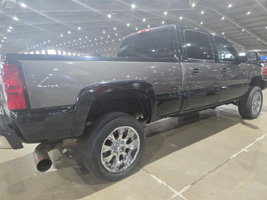 2007 Chevrolet Silverado - Image 7 of 12