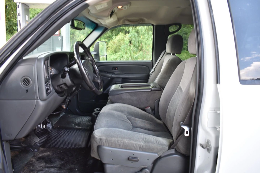 2007 Chevrolet Silverado Heavy Duty 1st Gen - Image 12 of 23