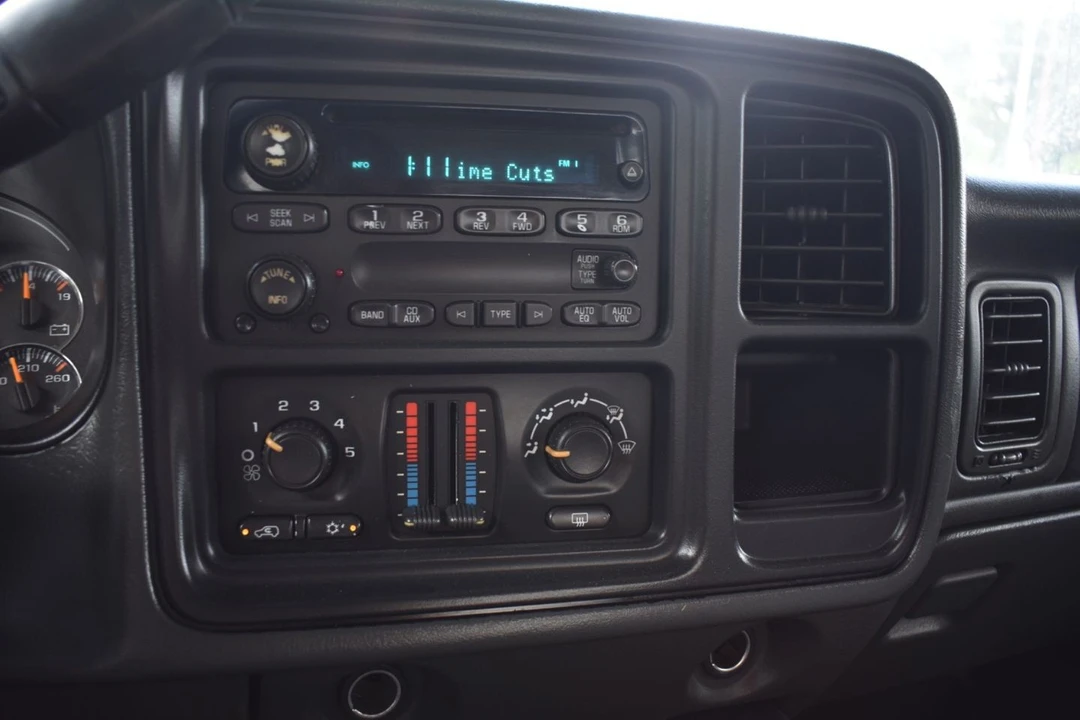 2007 Chevrolet Silverado Heavy Duty 1st Gen - Image 15 of 23