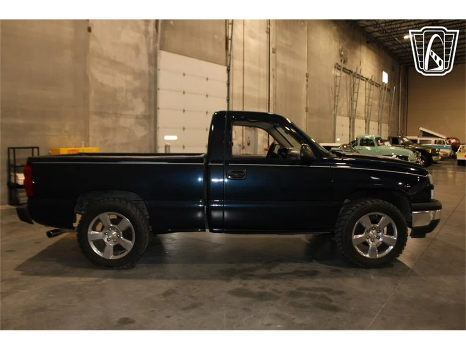 2007 Chevrolet Silverado - Image 7 of 31