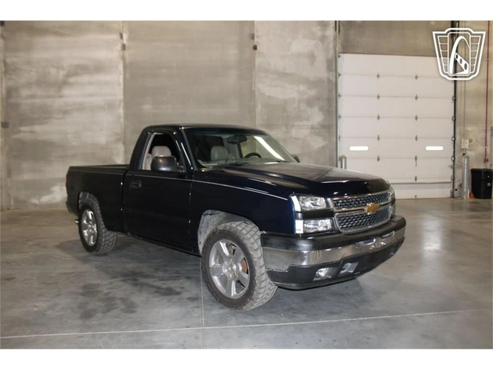 2007 Chevrolet Silverado - Image 8 of 31