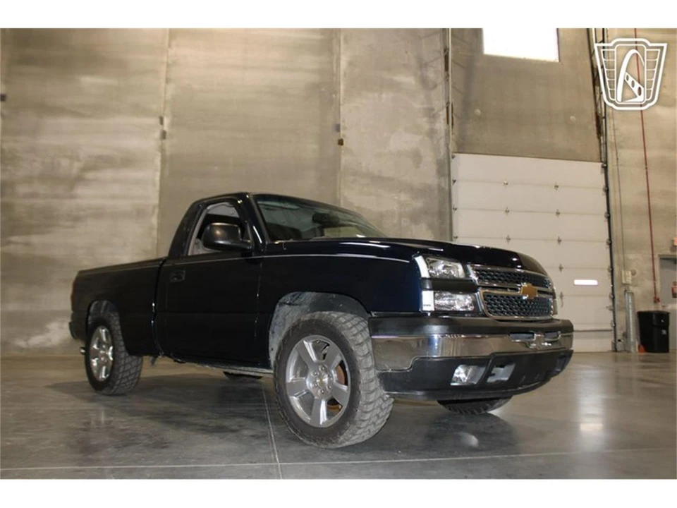 2007 Chevrolet Silverado - Image 24 of 31